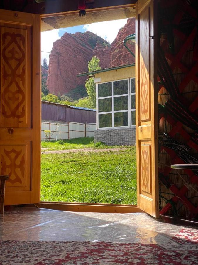 Emir Hotel Dzhetyoguz Exterior photo
